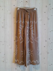  Printed Linen Pants