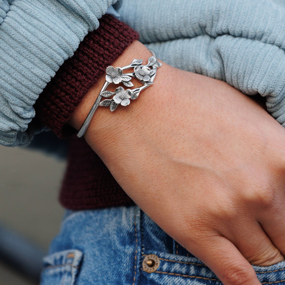 Dogwood Flower Bracelet