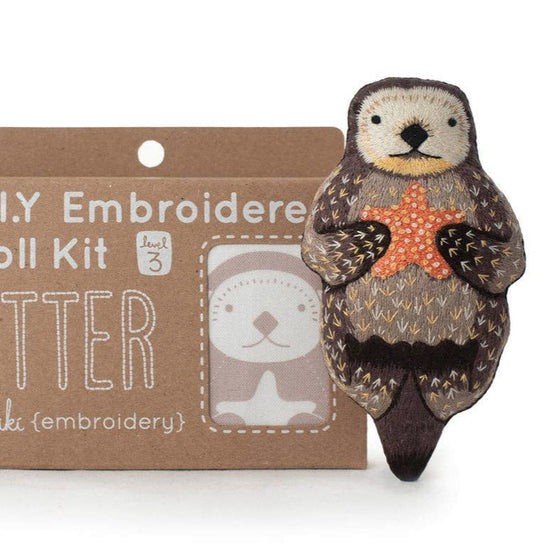 Otter - Embroidery Kit