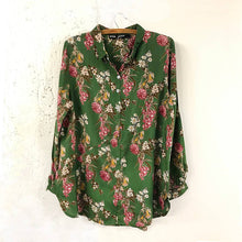  Katie Blouse Trumpet Green