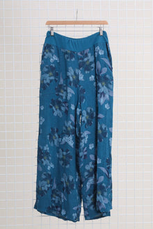  Floral Print Linen Pants