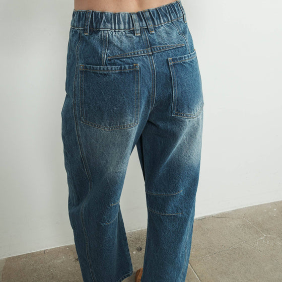 Barrel Jeans